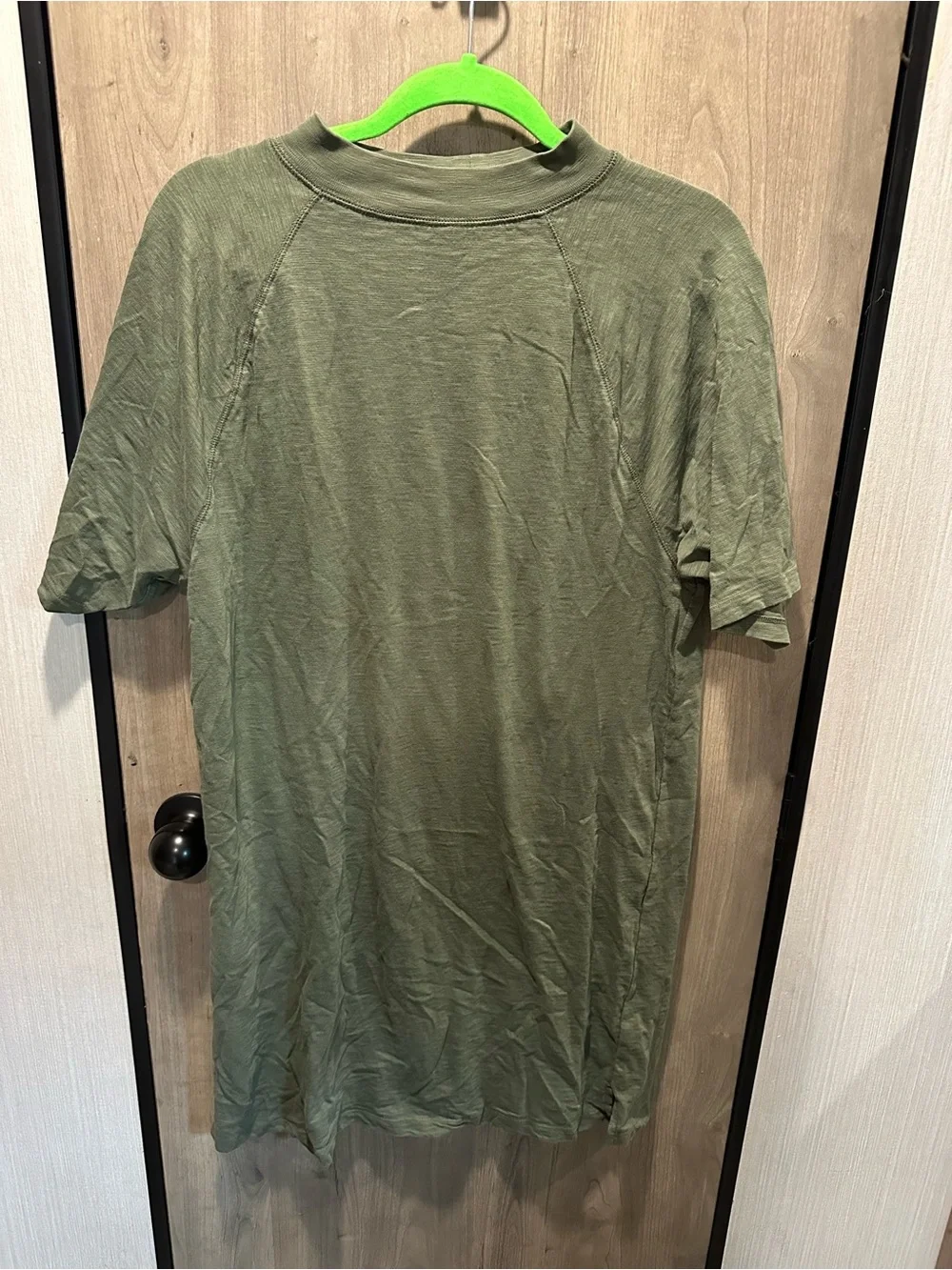 Universal Thread Olive Green Mock Neck T-Shirt Dress Size M